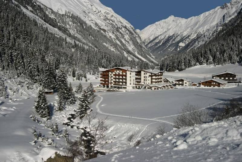 Sport- und Vitalhotel Seppl St. Leonhard im Pitztal Exterior foto